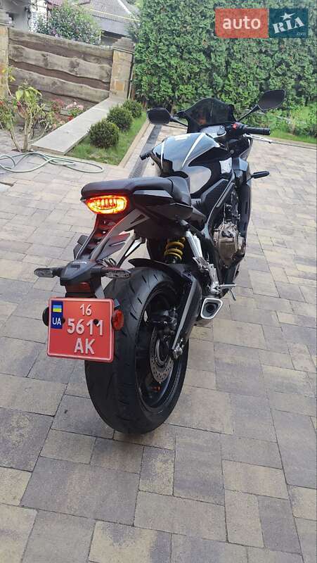 Спортбайк Honda CBR 650R 2021 в Тернополе фото 15 Спортбайк Honda CBR 650R 2021 в Тернополе
