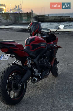 Спортбайк Honda CBR 650R 2023 в 