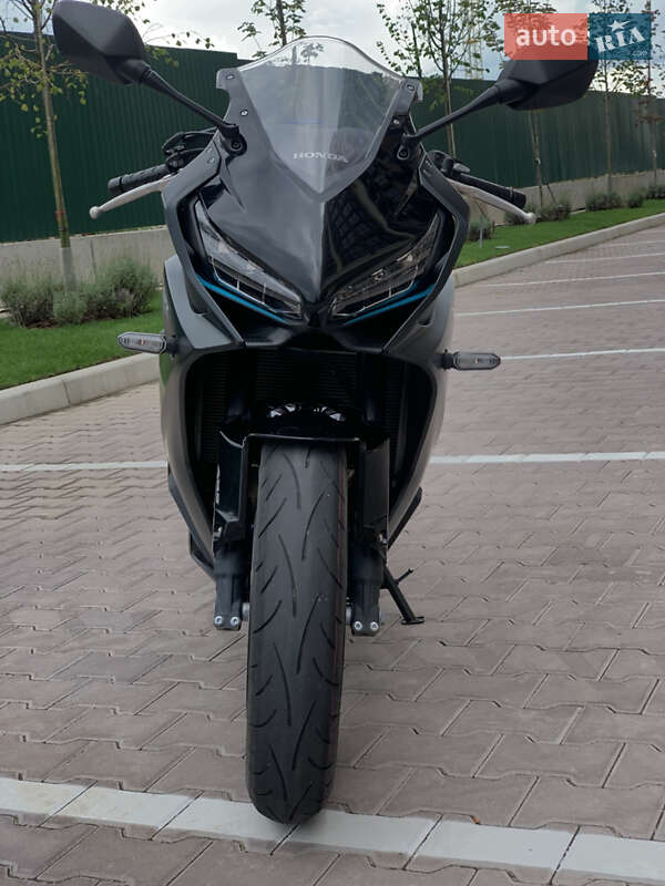 Спортбайк Honda CBR 650R 2023 в Софиевской Борщаговке