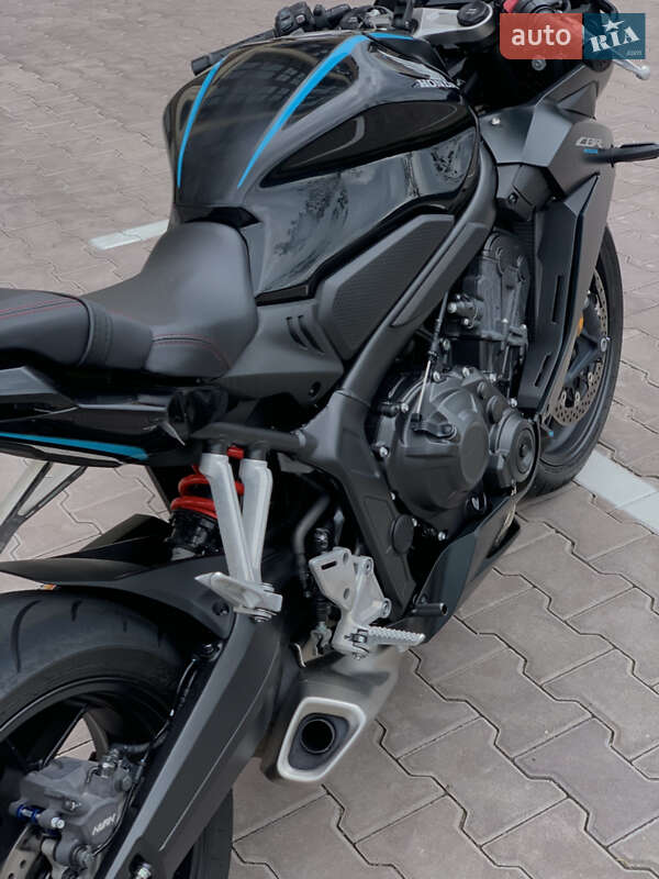 Спортбайк Honda CBR 650R 2023 в Софиевской Борщаговке