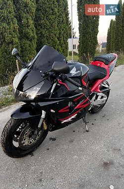 Спортбайк Honda CBR 954RR 2003 в Кременце