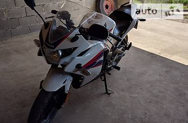 Мотоциклы Honda CBR 2012 в Чемеровцах