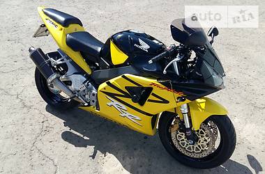 Спортбайк Honda CBR 2003 в Умані