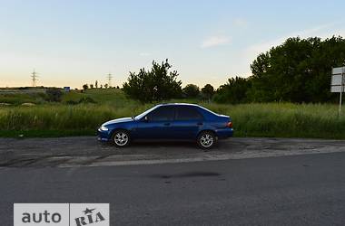 Седан Honda Civic 1993 в Курахово