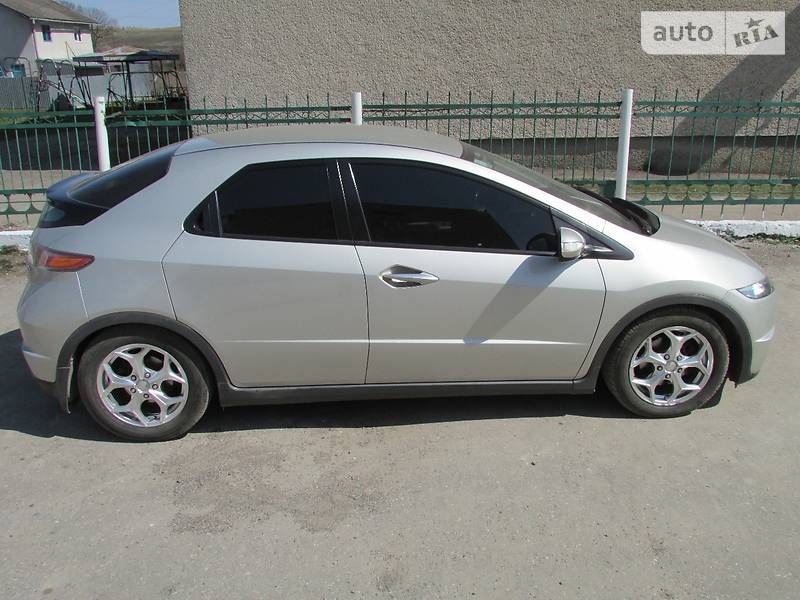 Хетчбек Honda Civic 2006 в Івано-Франківську фото 9 Хетчбек Honda Civic 2006 в Івано-Франківську