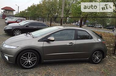 Хэтчбек Honda Civic 2007 в 