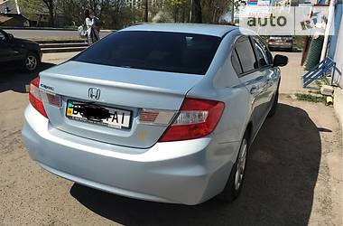 Седан Honda Civic 2012 в Львові