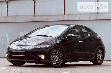 Хэтчбек Honda Civic 2009 в Одессе