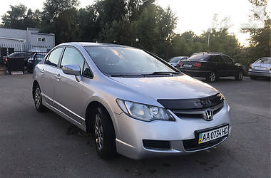 Седан Honda Civic 2008 в Киеве