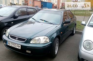 Седан Honda Civic 1998 в Киеве