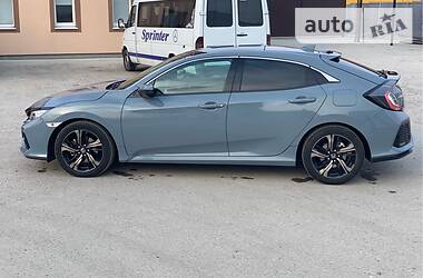 Хэтчбек Honda Civic 2018 в Киеве