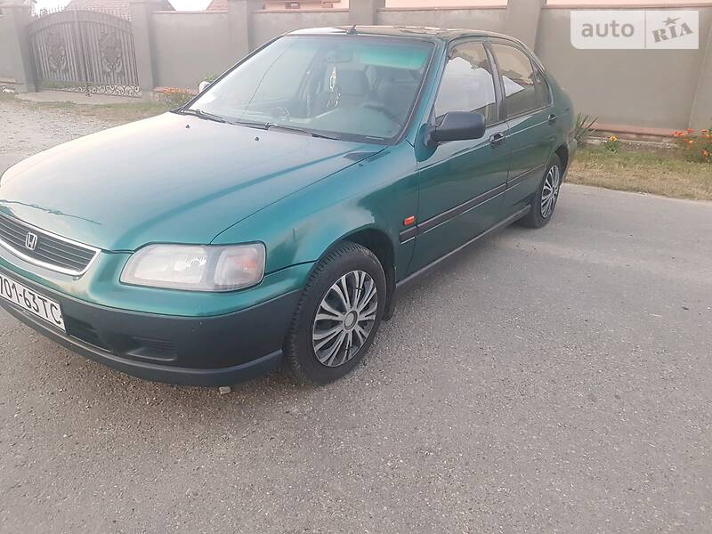 Хэтчбек Honda Civic 1996 в Стрые