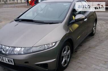 Хэтчбек Honda Civic 2007 в Ровно