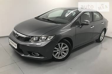 Седан Honda Civic 2012 в Киеве