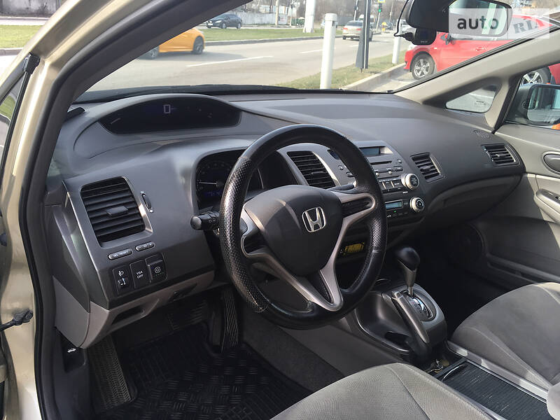 Седан Honda Civic 2008 в Дніпрі