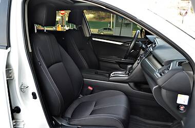 Седан Honda Civic 2017 в 