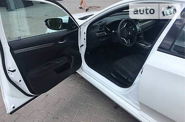 Хетчбек Honda Civic 2018 в 