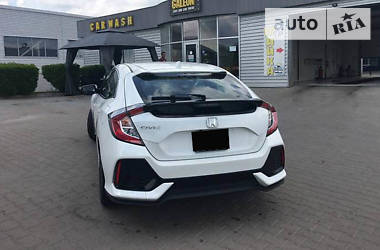 Хетчбек Honda Civic 2018 в 