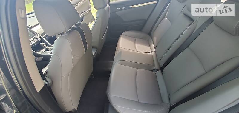 Седан Honda Civic 2016 в Києві