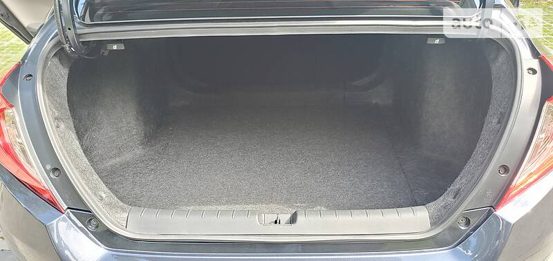 Седан Honda Civic 2016 в Києві