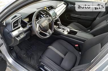 Седан Honda Civic 2016 в 