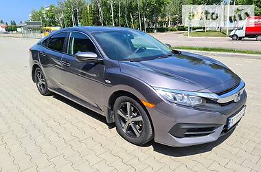Седан Honda Civic 2016 в 