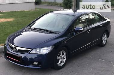 Седан Honda Civic 2010 в Днепре