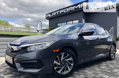 Седан Honda Civic 2018 в Киеве