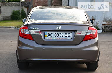 Седан Honda Civic 2012 в Луцке