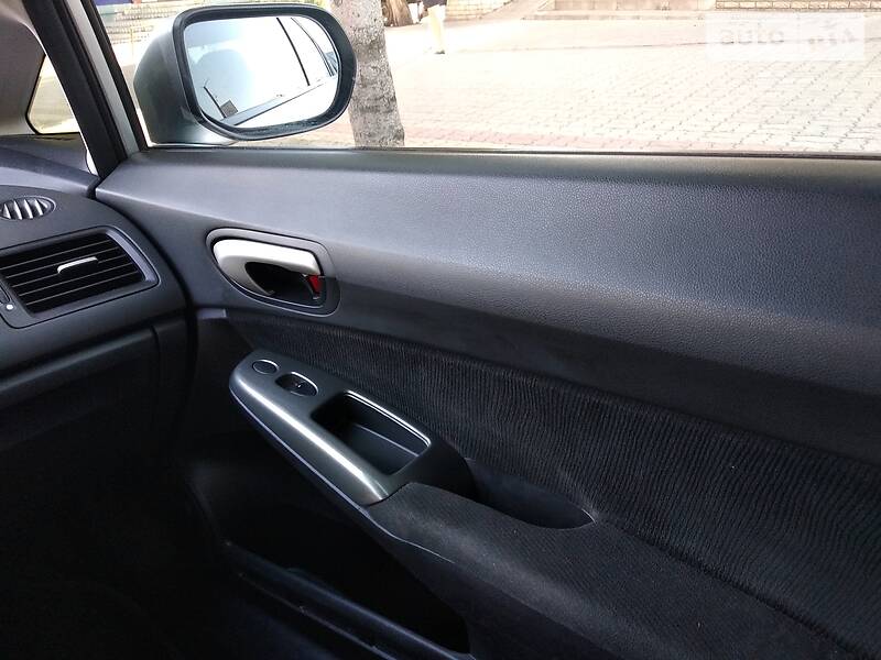 Седан Honda Civic 2008 в Токмаку фото 27 Седан Honda Civic 2008 в Токмаку