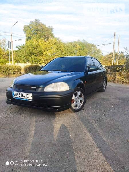 Седан Honda Civic 1997 в Запорожье