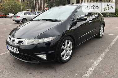 Хэтчбек Honda Civic 2008 в Каменском