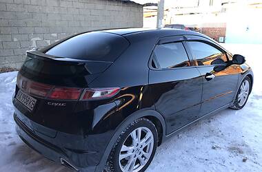 Хэтчбек Honda Civic 2009 в Полтаве