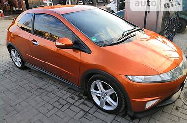 Хэтчбек Honda Civic 2007 в Херсоне