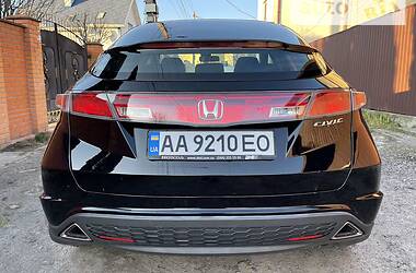 Хэтчбек Honda Civic 2008 в Киеве