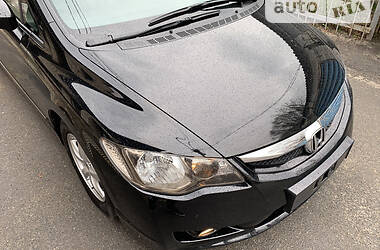 Седан Honda Civic 2010 в Днепре