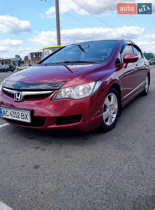 Седан Honda Civic 2008 в Луцке