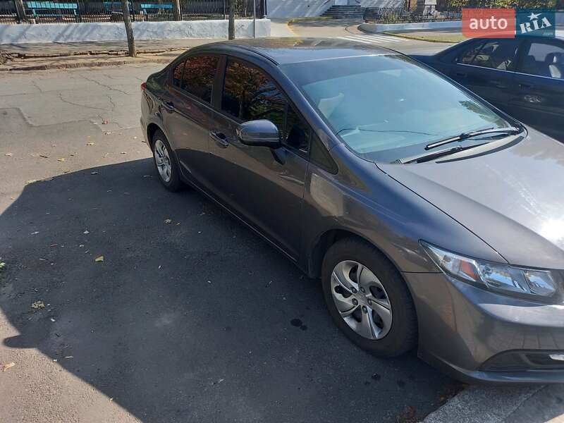 Седан Honda Civic 2015 в Николаеве