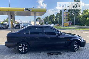 Седан Honda Civic 1998 в Киеве