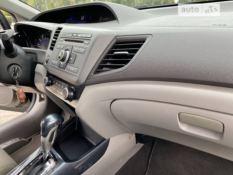 Седан Honda Civic 2012 в Днепре