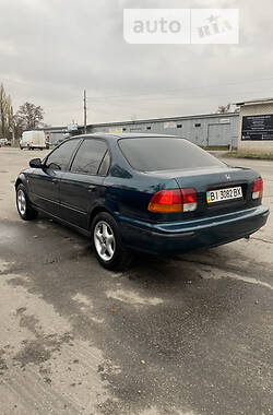 Седан Honda Civic 1996 в Кременчуге