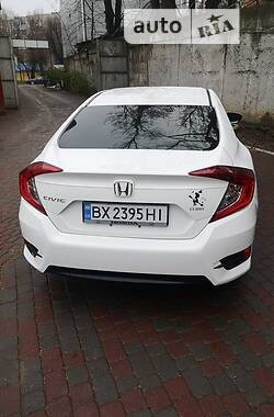 Седан Honda Civic 2018 в Хмельницком