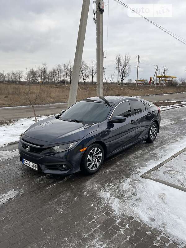 Седан Honda Civic 2016 в Харькове