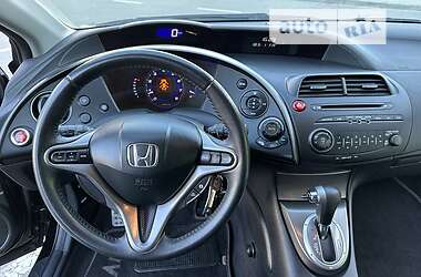 Хэтчбек Honda Civic 2010 в 