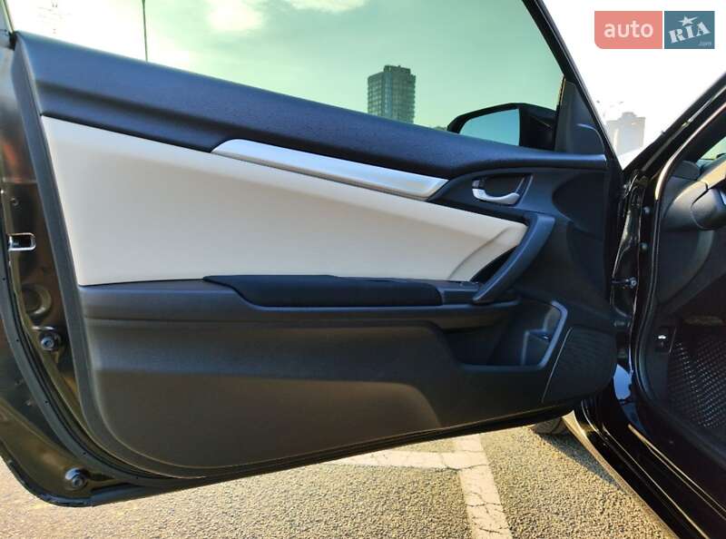 Купе Honda Civic 2016 в Киеве