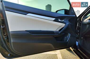 Купе Honda Civic 2016 в 