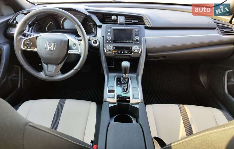 Купе Honda Civic 2016 в Киеве