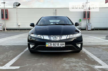 Хэтчбек Honda Civic 2008 в 