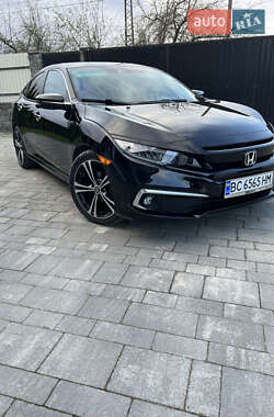 Седан Honda Civic 2019 в Старом Самборе