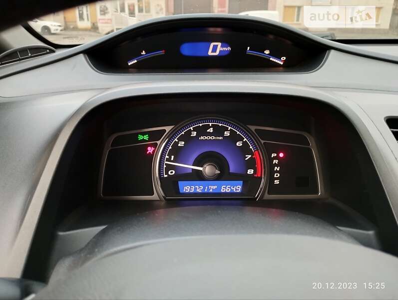 Седан Honda Civic 2006 в Запорожье